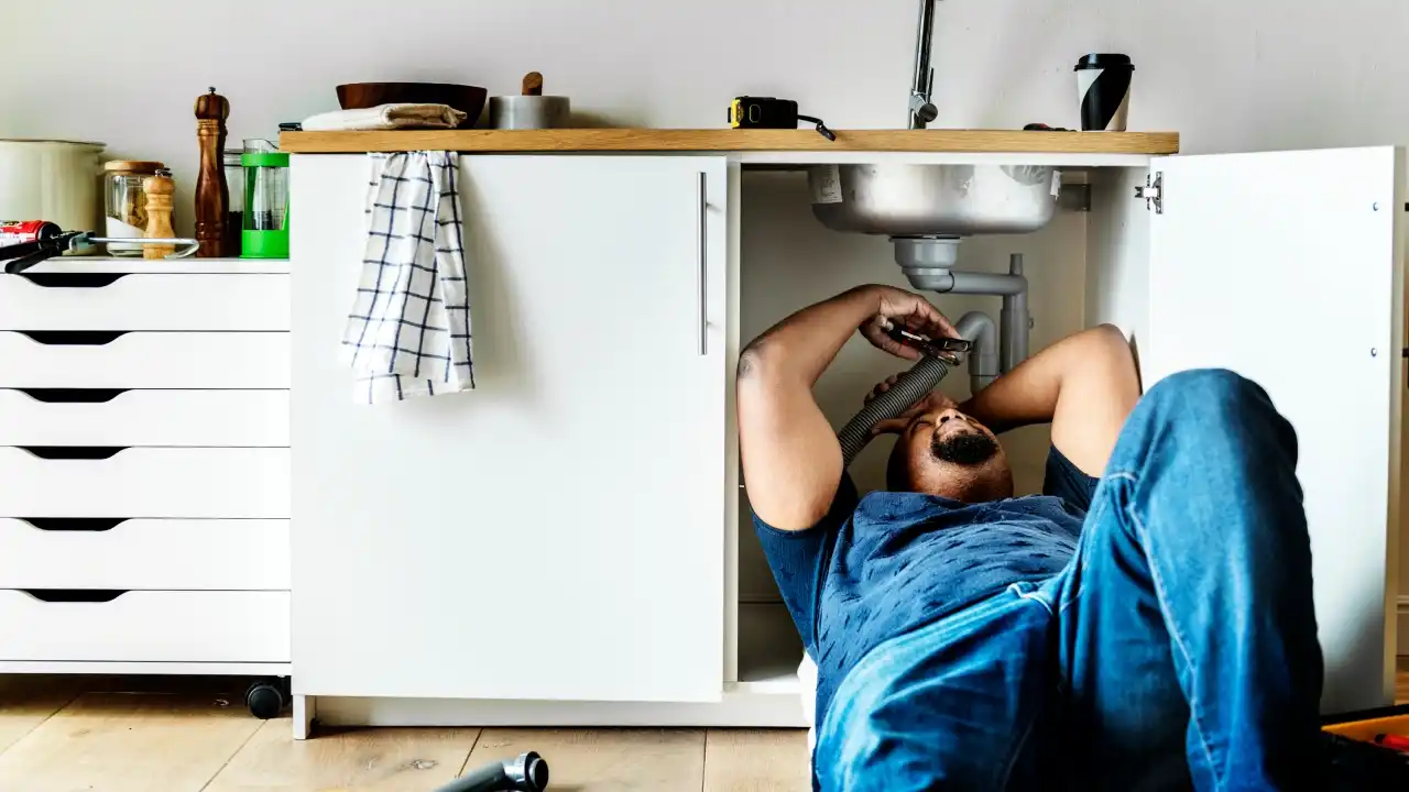 Homeowners: Key Questions to Ask Before Hiring a Plumber